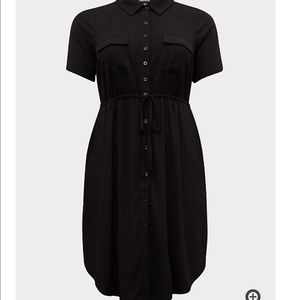 BLACK TWILL BUTTON FRONT DRAWSTRING SHIRT DRESS